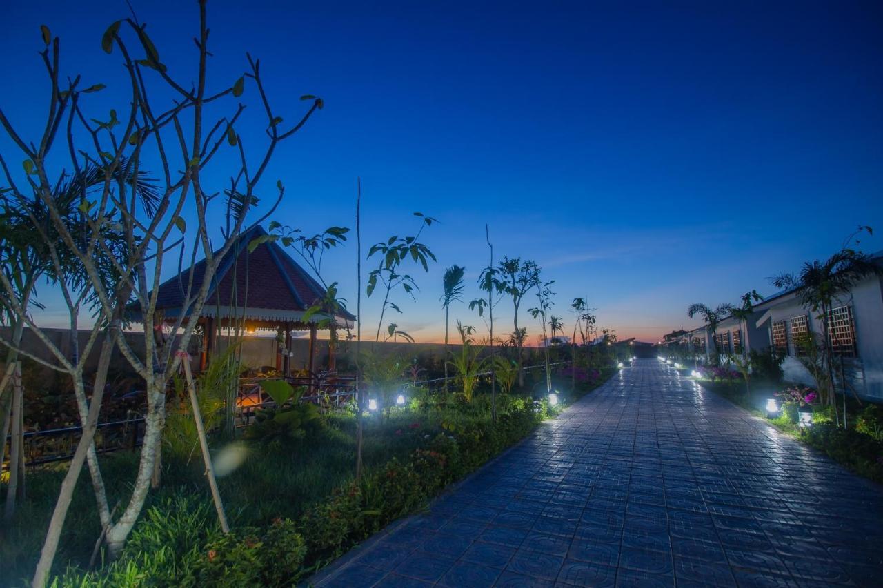 Ry'S Lotus Resort D'Angkor Siem Reap Eksteriør billede